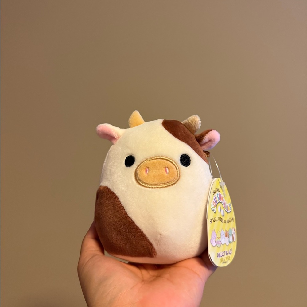 Squishmallow Ronnie 🐮